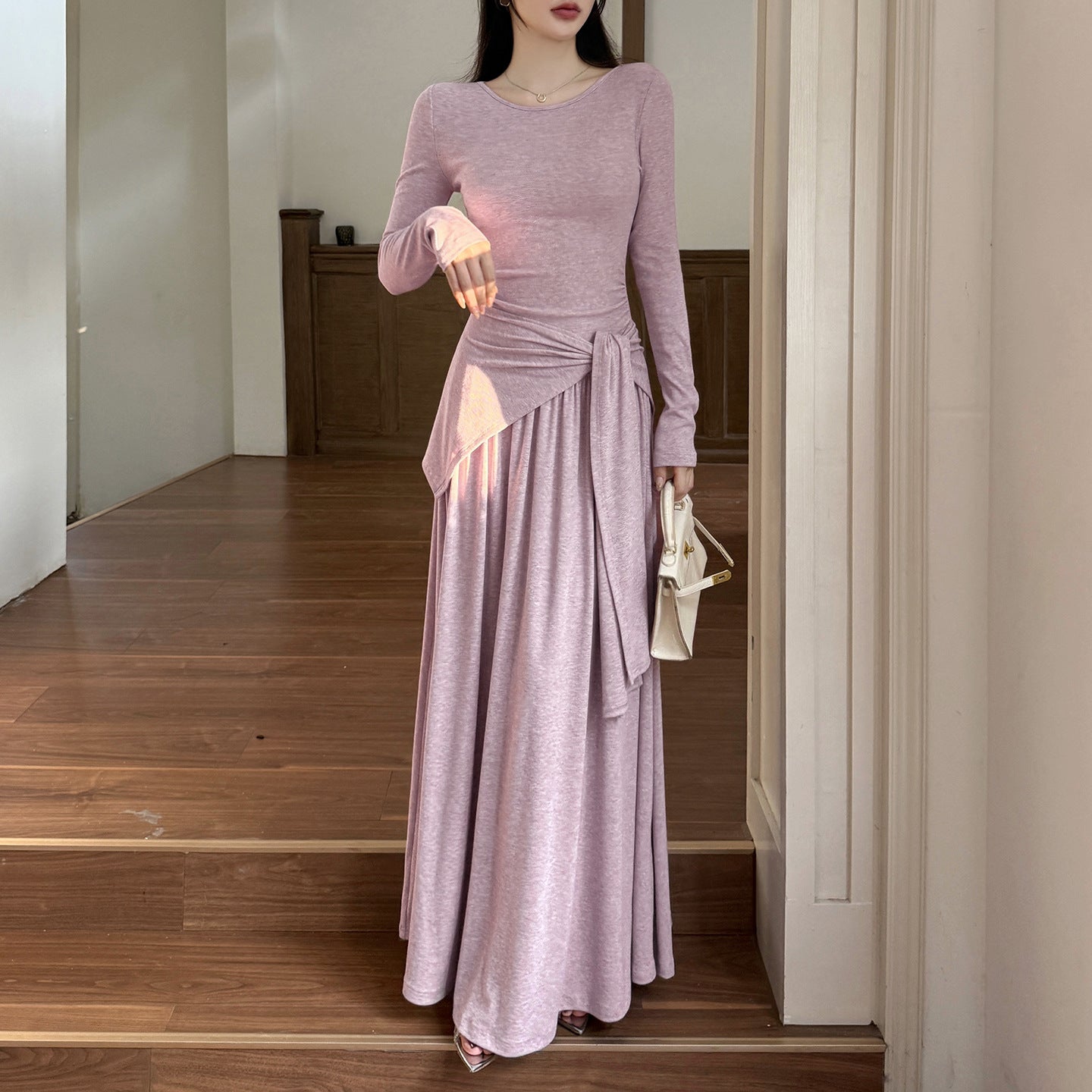 Waist up long sleeved simple lazy style big swing dress