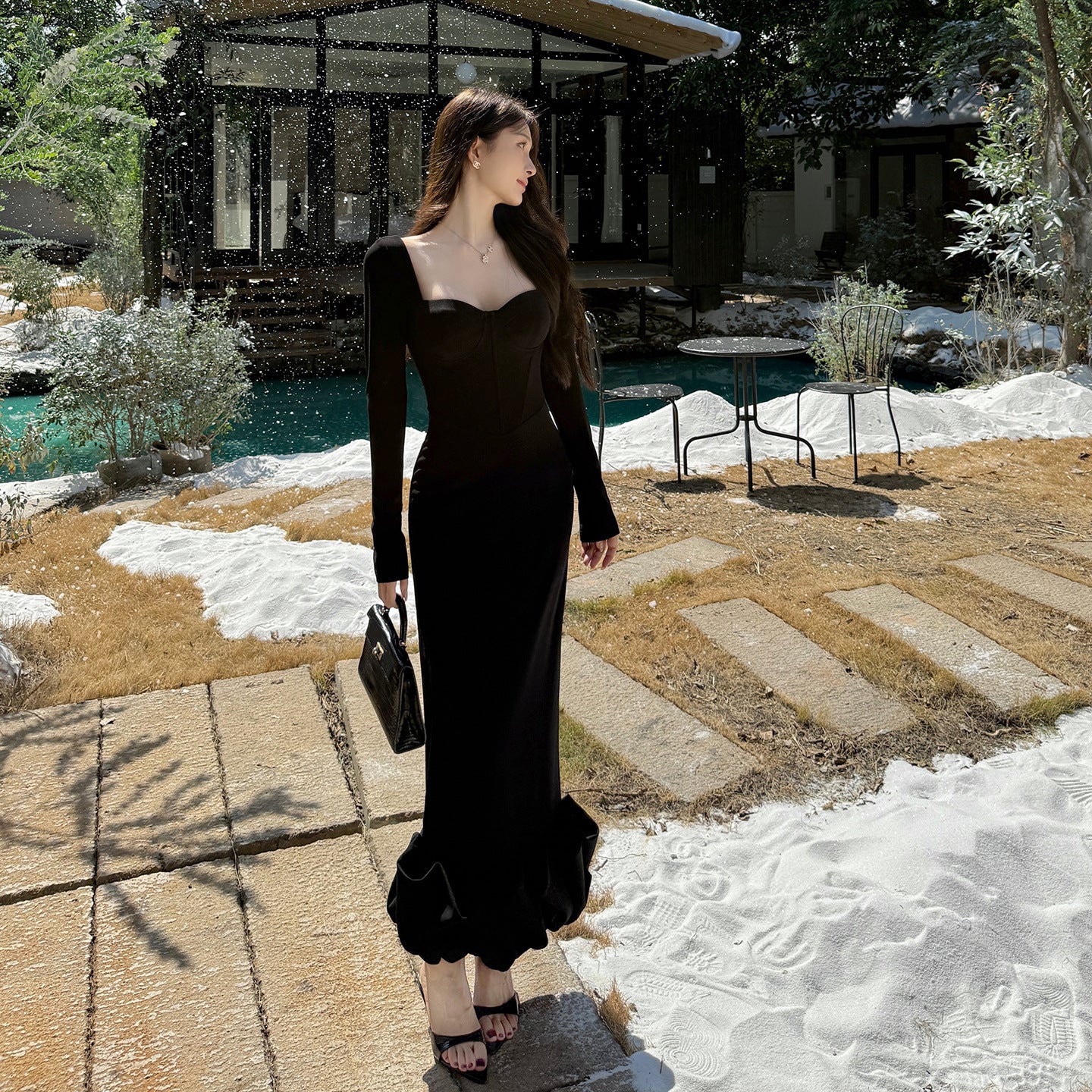 Long sleeved floral bud sexy waist design dress